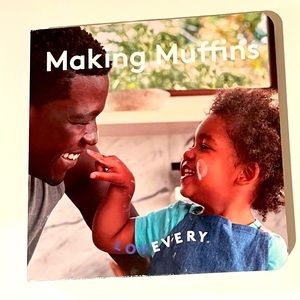 Lovevery Board Book - Making Muffins